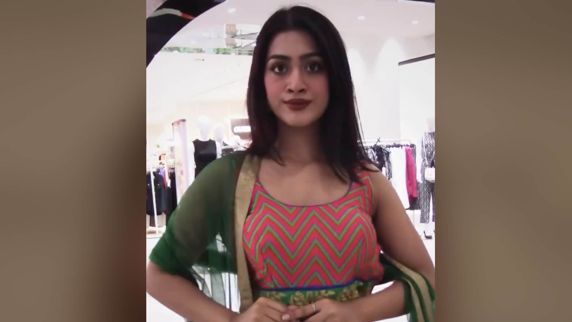 Here's How Shreya Shrivastava Got Her Favourite Festive Looks For Free | NDTV Big Bonus